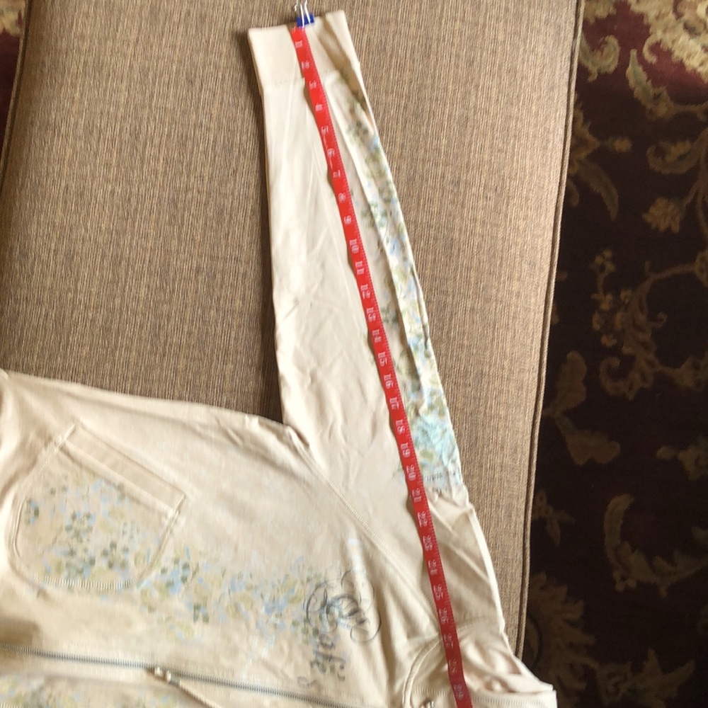 Cream Hoodie with Floral Design - Picture 6 of 12